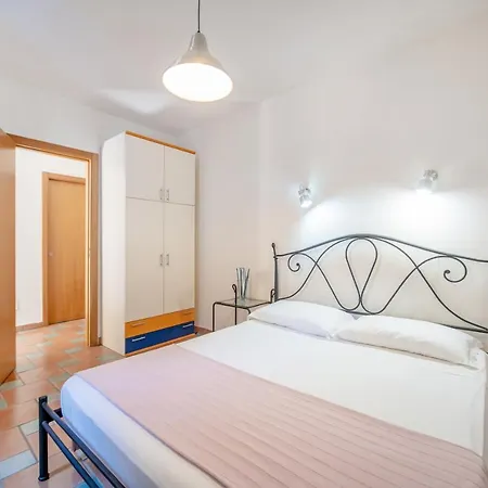 Le Grand Bleu - Gioia Apartments Procida Exterior photo