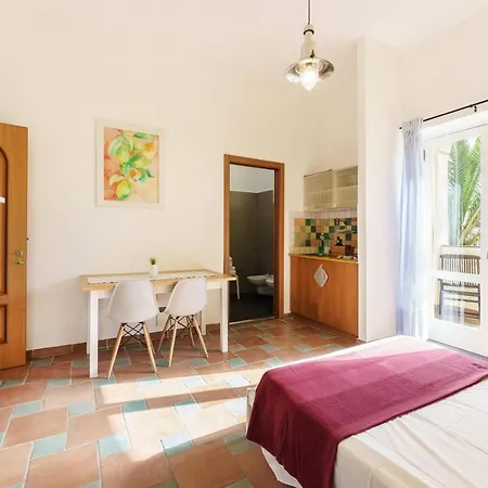 Le Grand Bleu - Gioia Apartments Procida Exterior photo