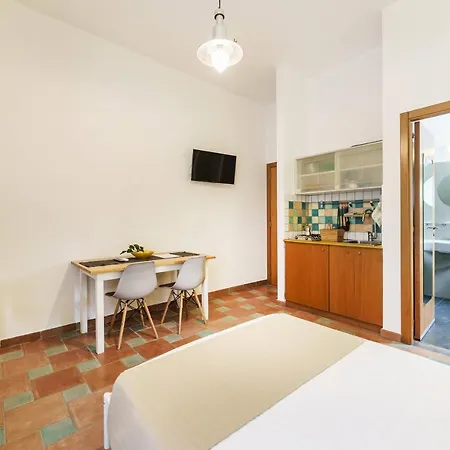 Le Grand Bleu - Gioia Apartments Procida Exterior photo