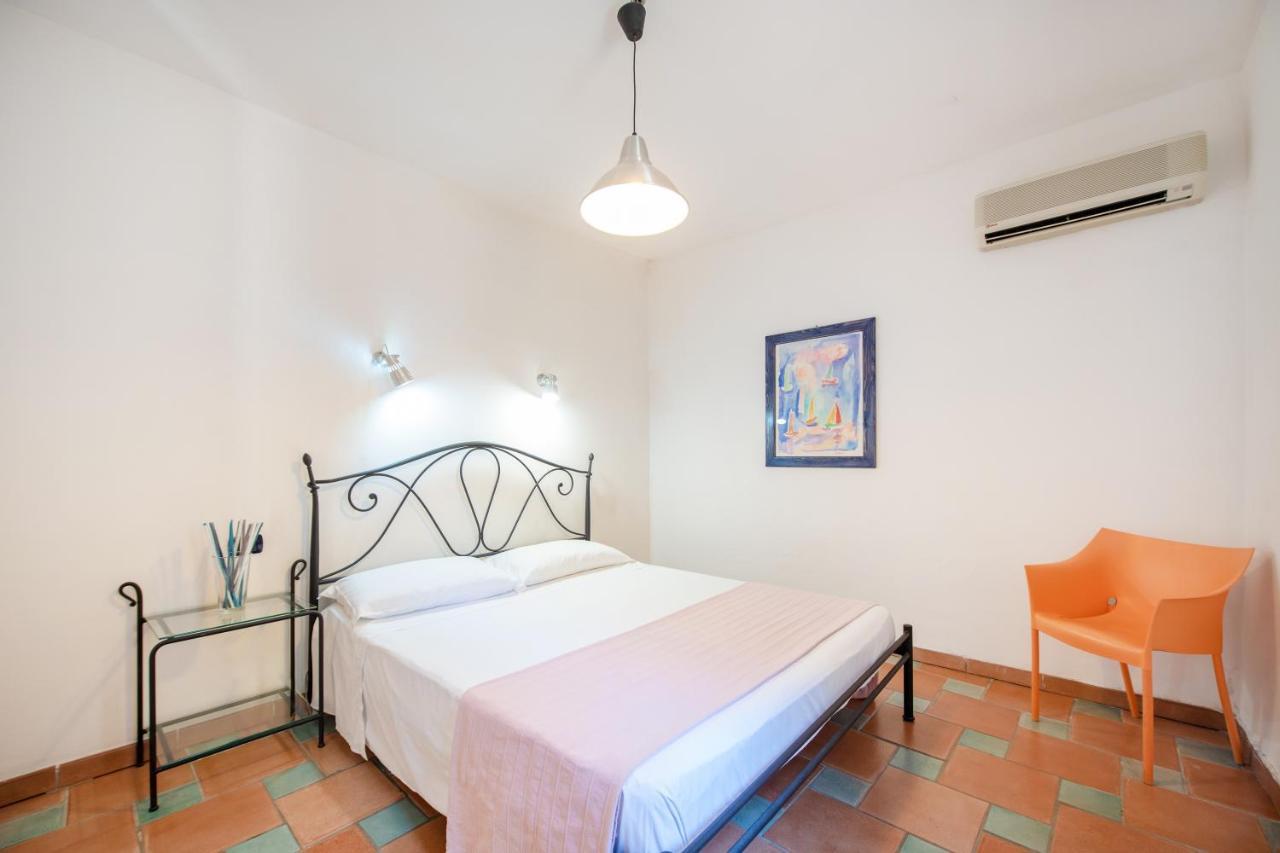 Le Grand Bleu - Gioia Aparthotel