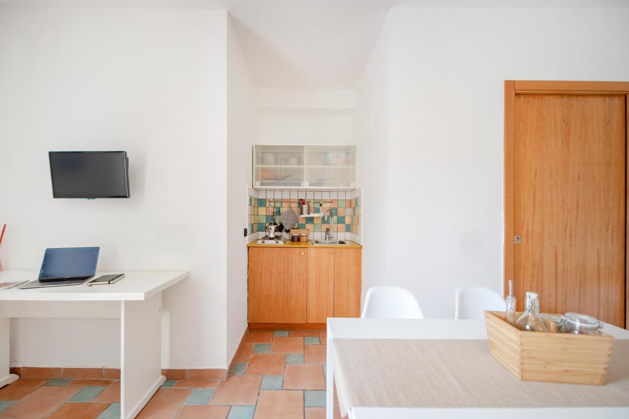 Le Grand Bleu - Gioia Aparthotel