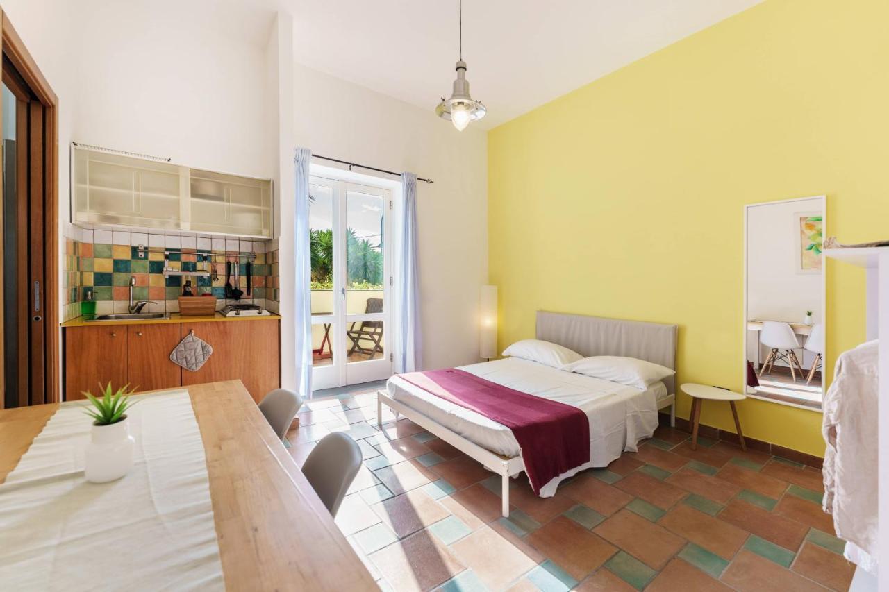 Le Grand Bleu - Gioia Aparthotel Procida