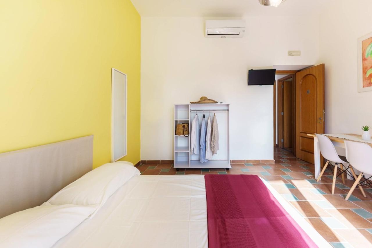 Le Grand Bleu - Gioia Aparthotel 3*