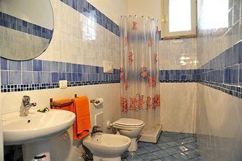 Le Grand Bleu - Gioia Aparthotel Procida